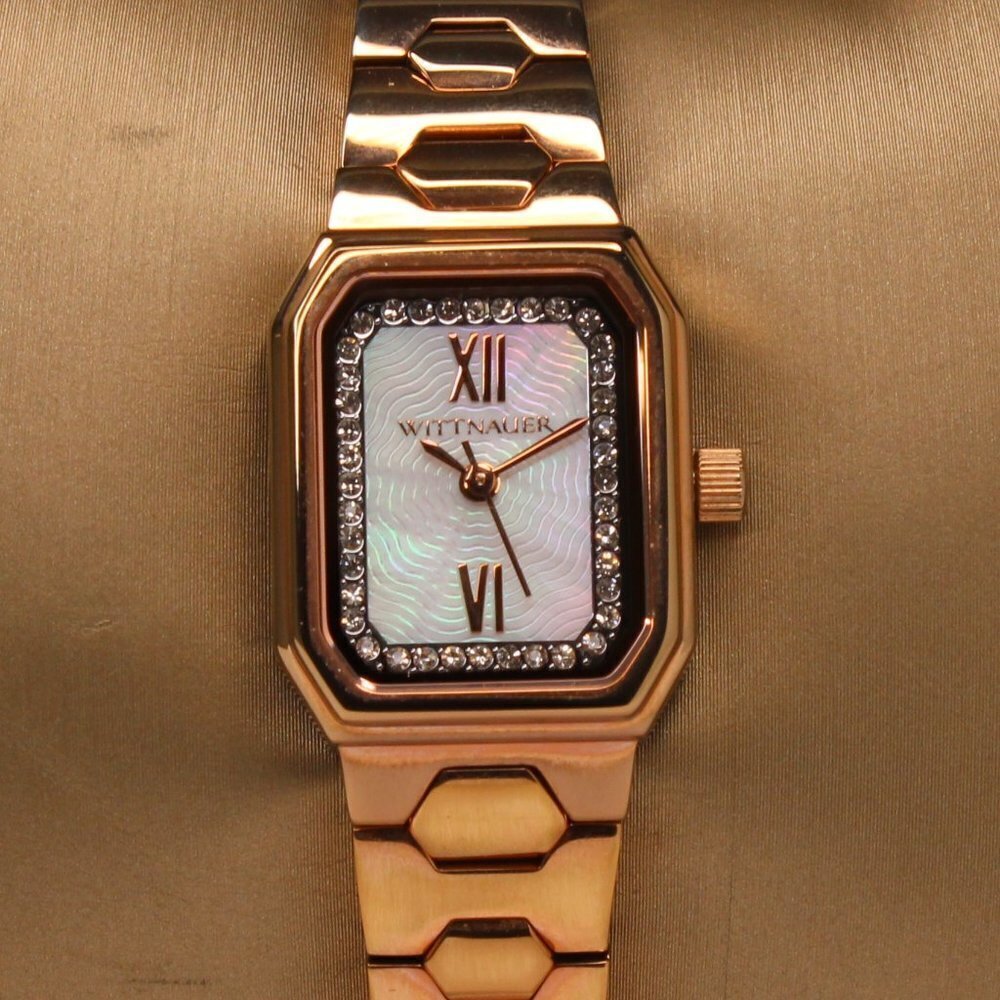Wittnauer Ladies Watch Crystal Insets Rose Gold Tone Mother Of Pearl Dial 20mm - Picture 13 of 13